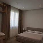 Esmi Durres * Kryemëdhej