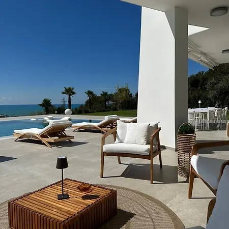 Villa Esmi Durres *