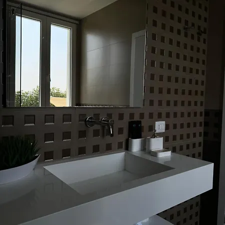 Villa Esmi Durres *