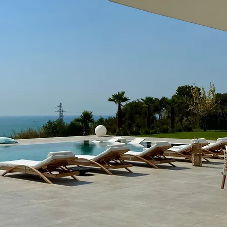 Esmi Durres Villa