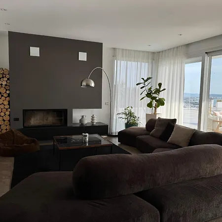 Villa Esmi Durres *