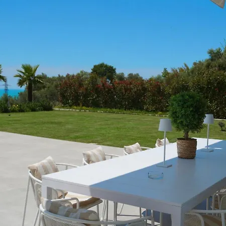 Esmi Durres * Kryemedhej