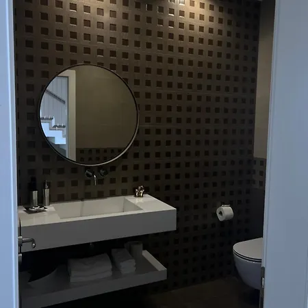 Esmi Durres Kryemedhej